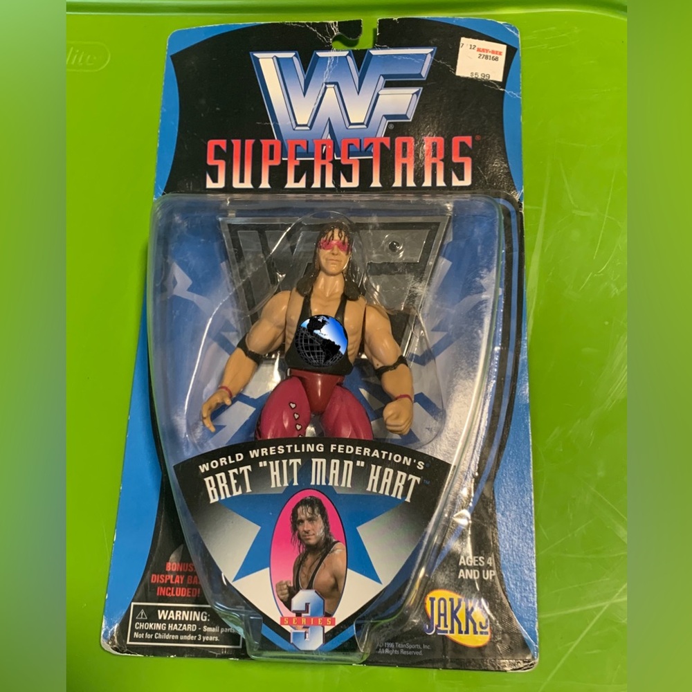 Jakks Pacific WWF Superstars Bret "Hit Man" Hart action figure 1996